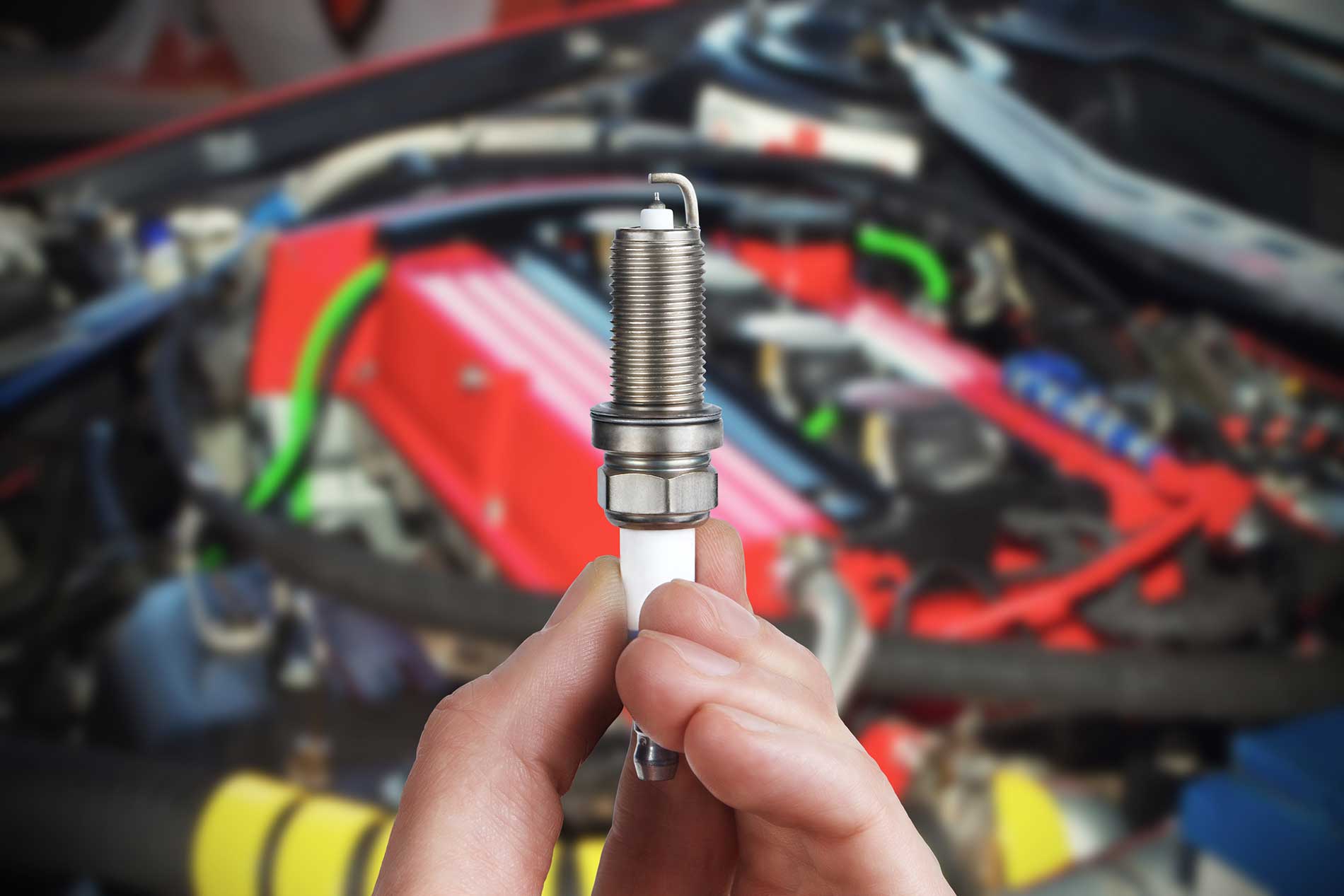 featuredimage-Keep-Your-Engine-Running-Smoothly-with-Spark-Plug-Replacement